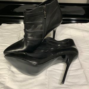 Guess Leather Ankle Boot